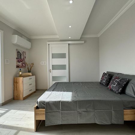 Luxury & Modern Two Bedroom Marsaskala Apartment Buitenkant foto