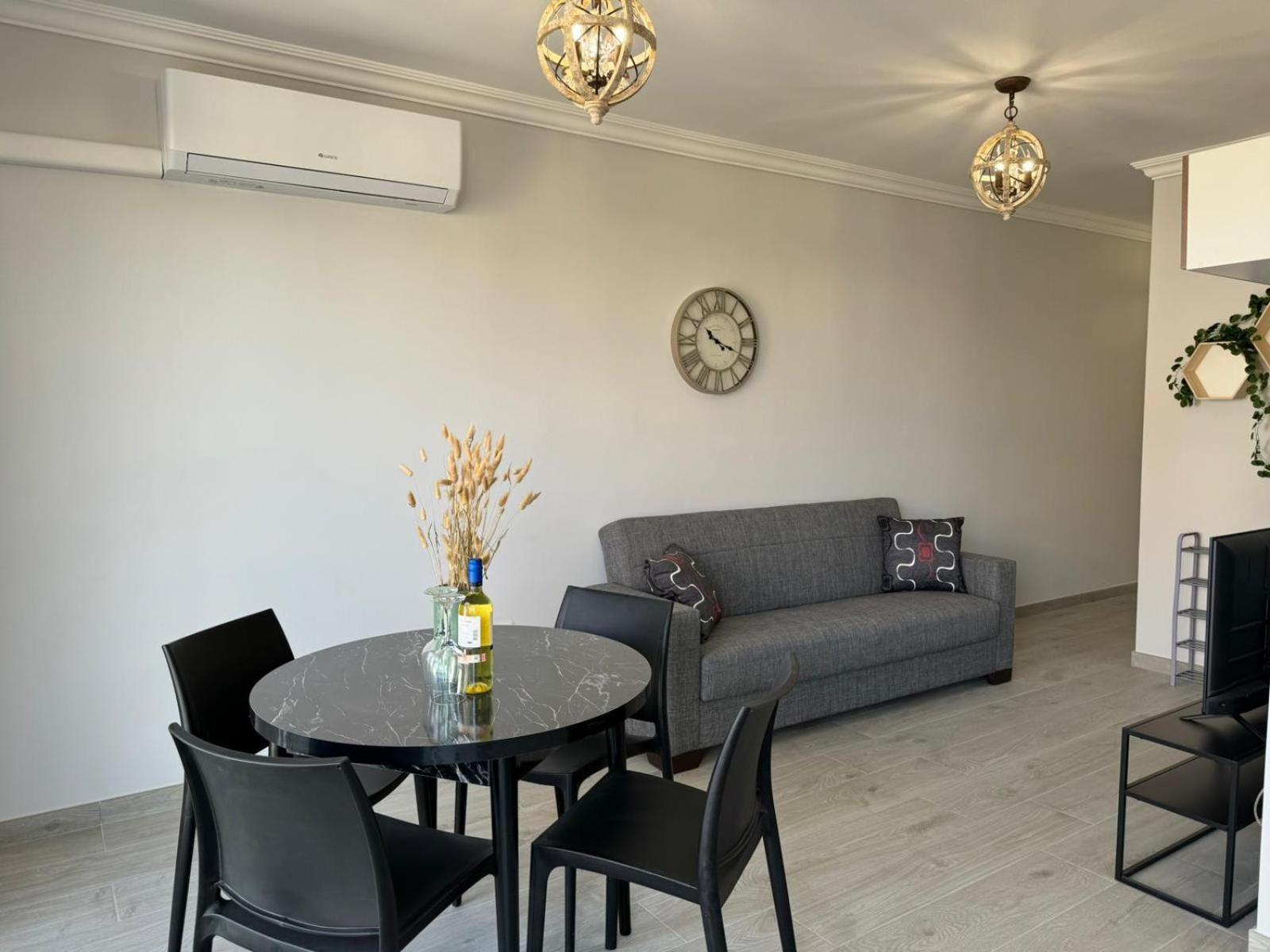 Luxury & Modern Two Bedroom Marsaskala Apartment Buitenkant foto