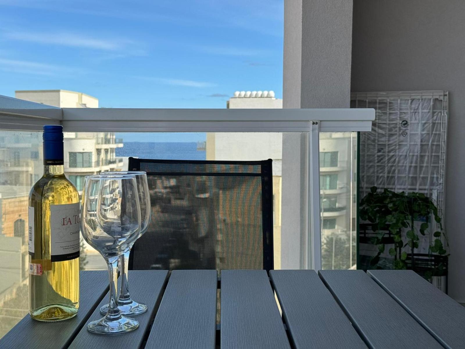 Luxury & Modern Two Bedroom Marsaskala Apartment Buitenkant foto
